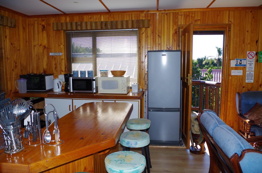 Tertia'S Logcabin Port Alfred Exterior photo